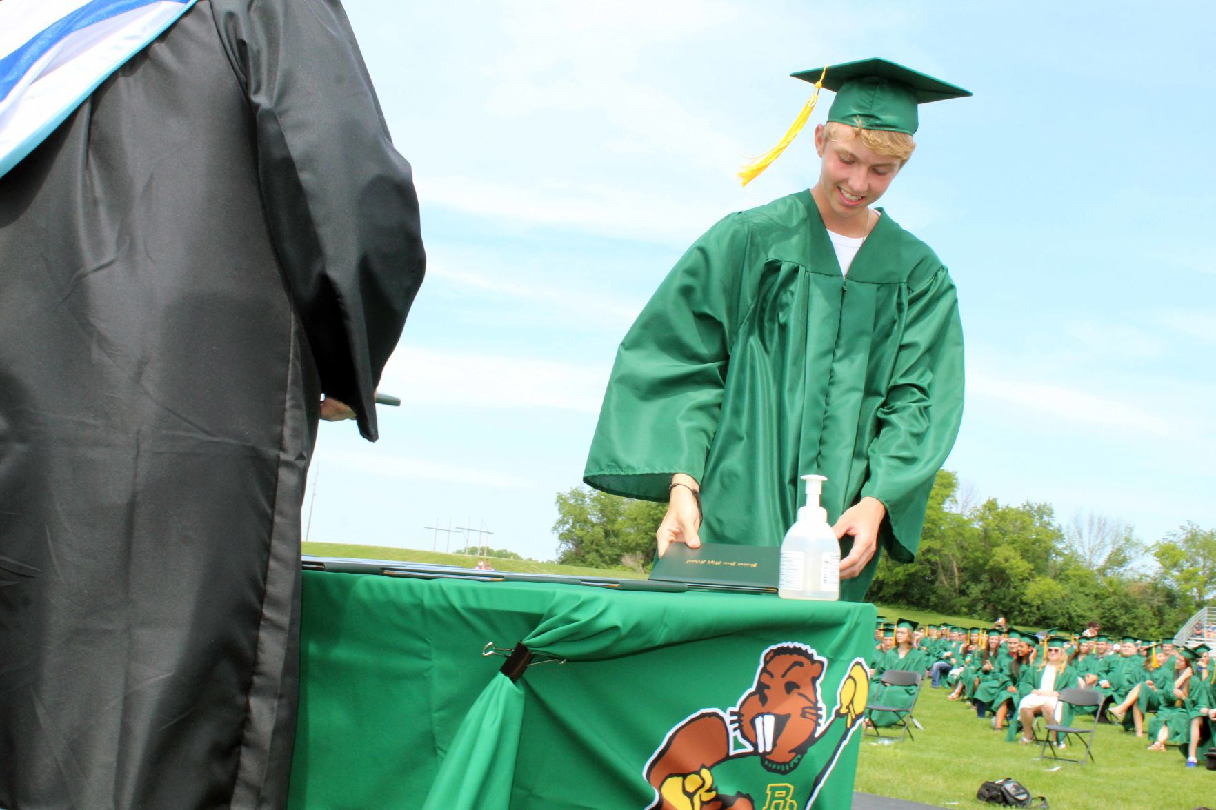 062920- ctzn=news=bdhs160.jpg